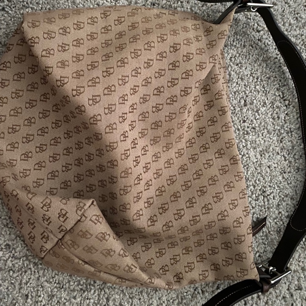 Dooney and Bourke Purse. CLOSET CLEAN OUT